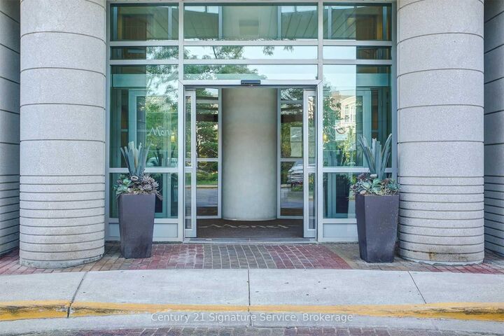 Property Photo:  60 Byng Avenue W 105  ON M2N 7K3 