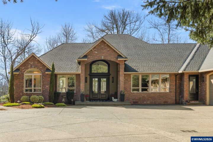 Property Photo:  862 Cummings Ln N  OR 97303 