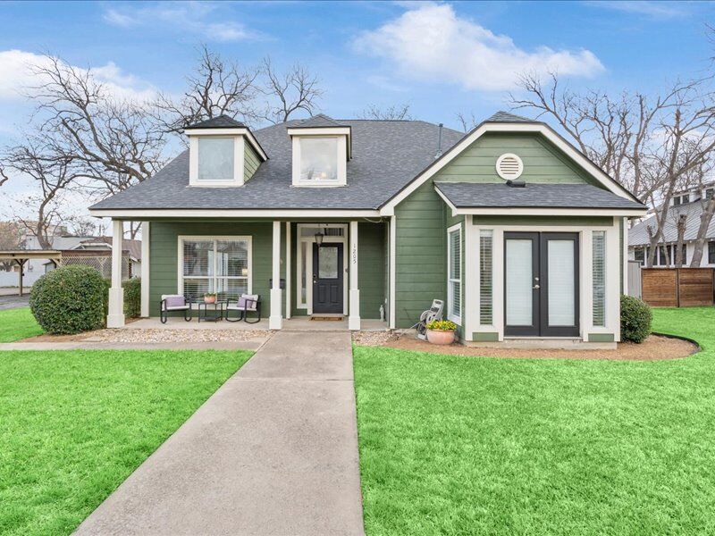 Property Photo:  1205 S Main Street  TX 78626 