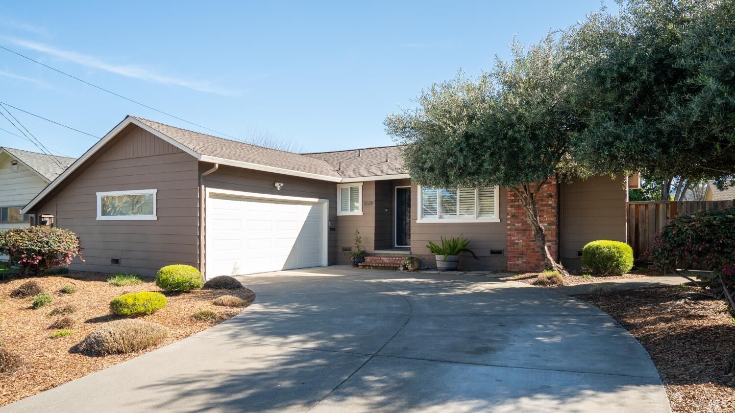 Property Photo: 3528 Yale Drive CA 95405