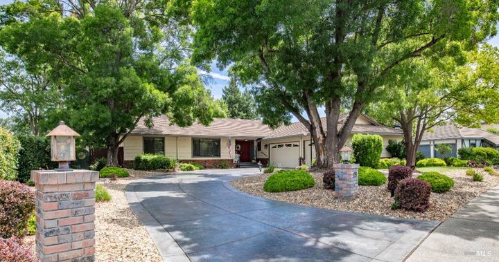 Property Photo:  173 San Jose Court  CA 95688 