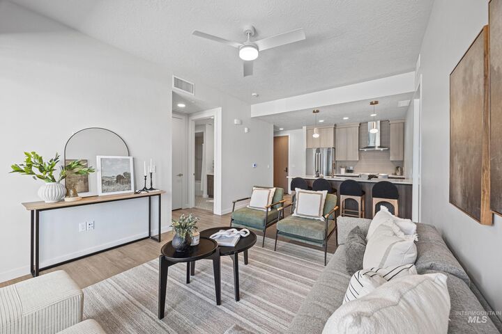 Property Photo:  4340 E Haystack St 102  ID 83716 