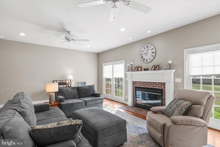 Property Photo:  23076 Lakeview Drive  DE 19966 