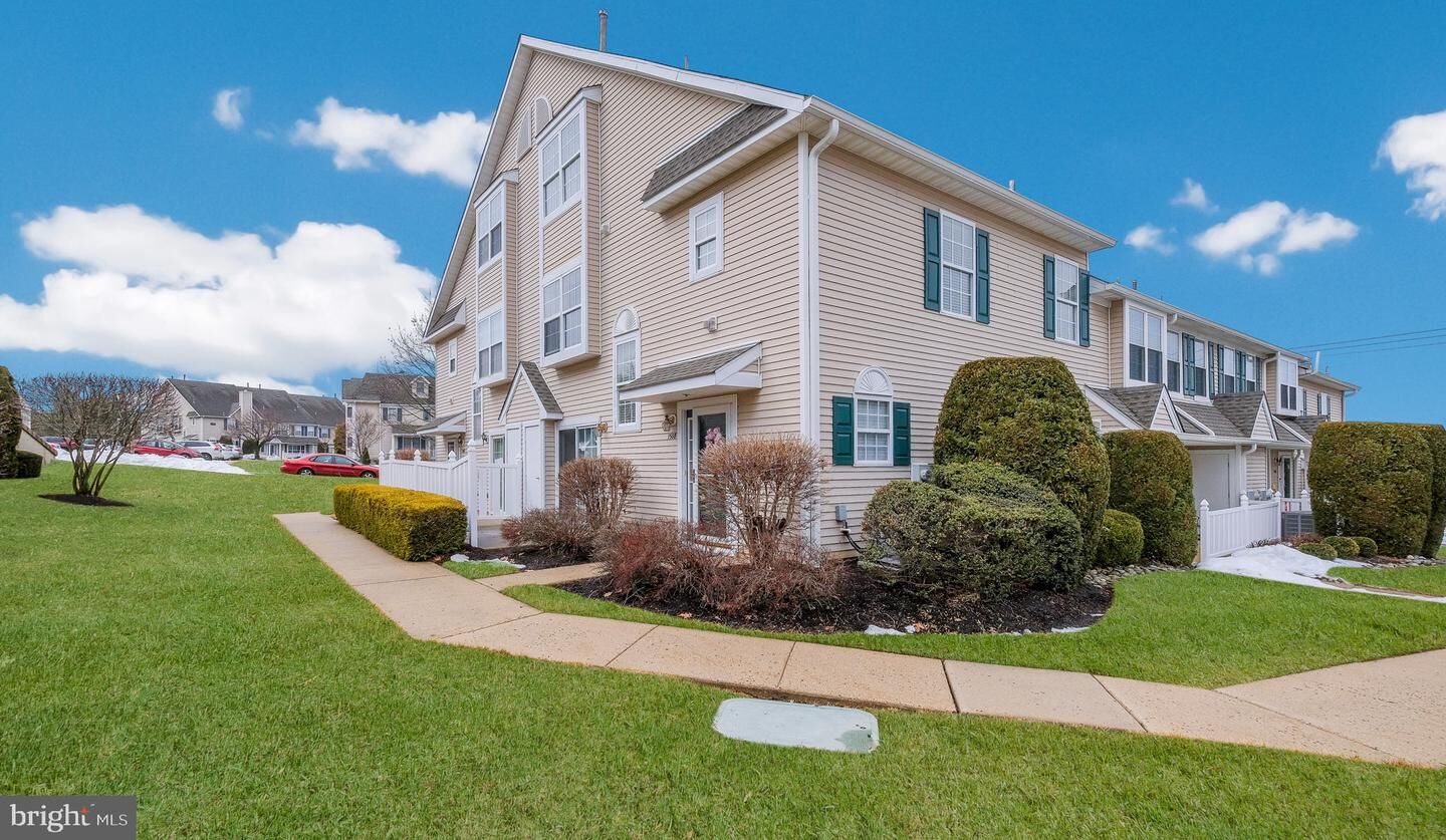 Property Photo:  1508 Carol Court 1501  PA 18929 