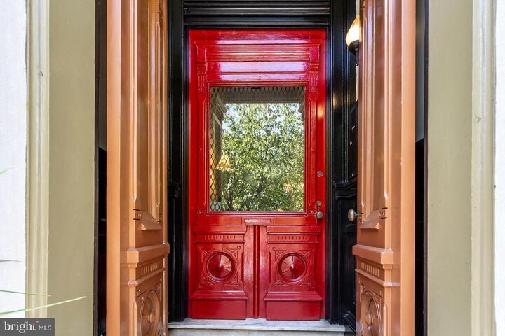 Property Photo:  1418 Park  MD 21217 