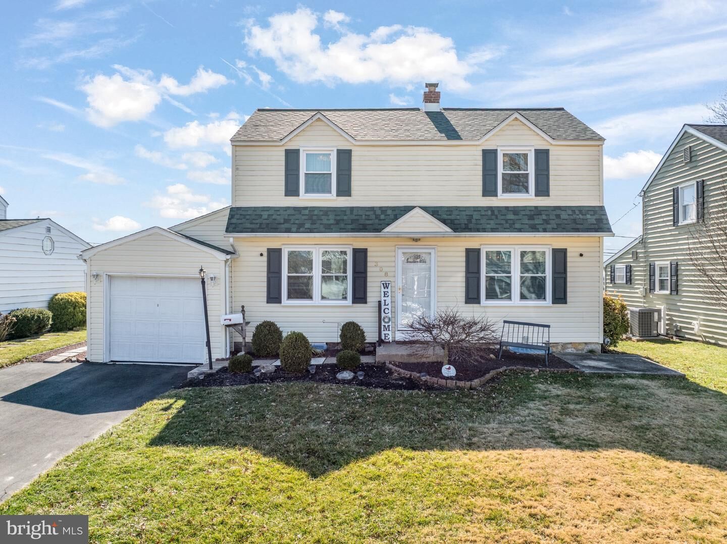 Property Photo:  308 Forest Avenue  PA 19090 