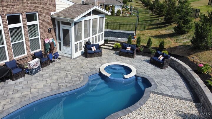 Property Photo:  5042 Greenshire Drive  OH 45002 