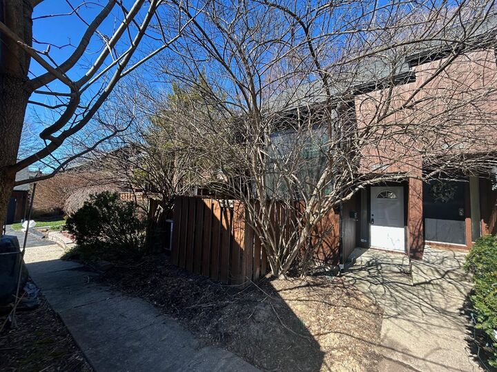 Property Photo:  4860 Smoketalk Lane  OH 43081 