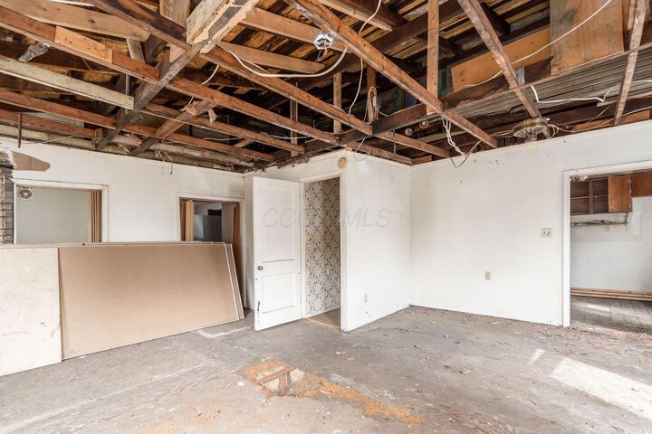 Property Photo:  13345 Center Village Road  OH 43021 