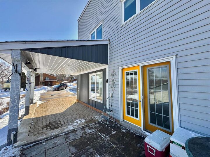 Property Photo:  341 Lilly Street  MB R0J 1H0 