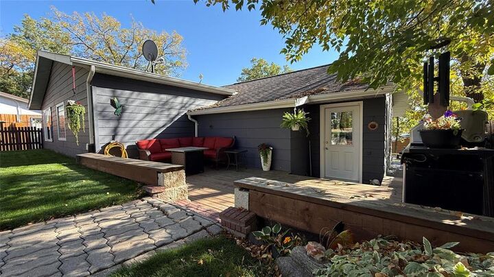 Property Photo:  521 Colquhoun Crescent  MB R0M 0M0 