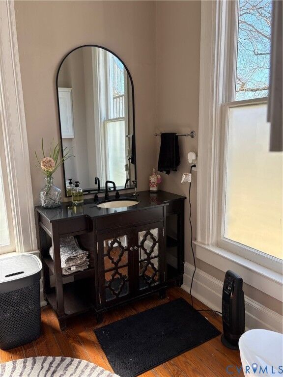 Property Photo:  410 W Washington Street  VA 23803 