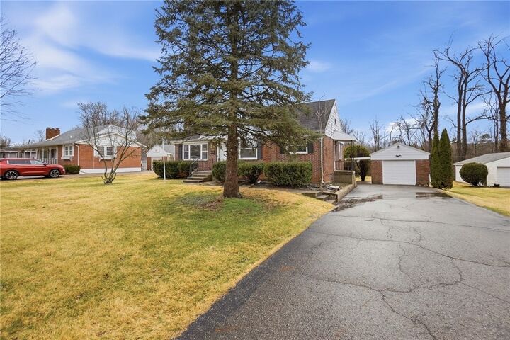 Property Photo:  1421 Seminole Avenue  OH 45506 