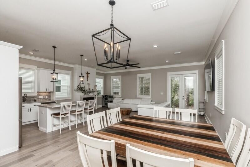 Property Photo: 15 Beacon Point Drive FL 32459