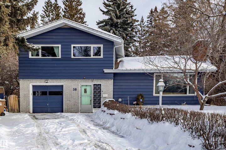 Photo de la propriété:  38 Gresham Boulevard  AB T8N 1A9 