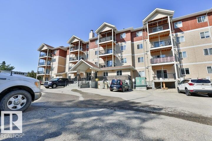 4903 47 Avenue 107 — photo 1
