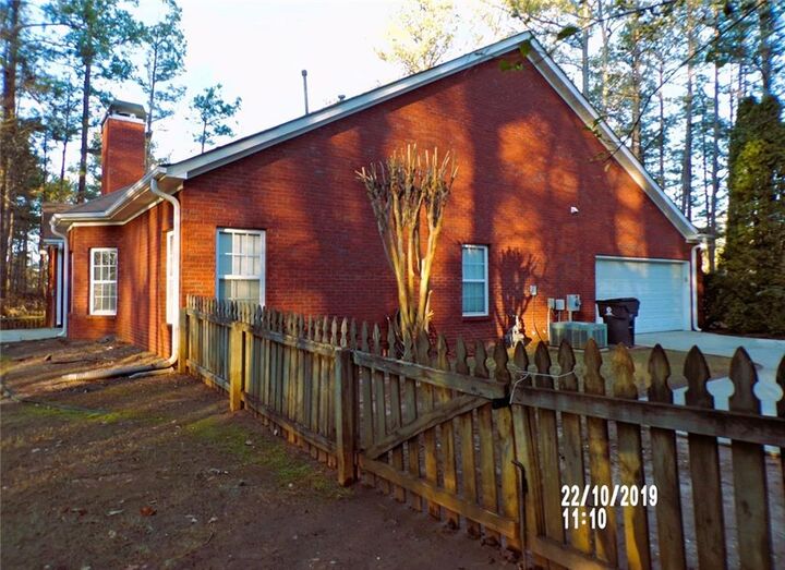 Property Photo:  1035 Upchurch Road  GA 30252 