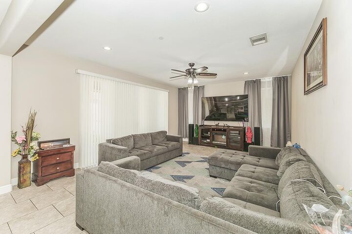 Property Photo:  6326 W Donner Avenue  CA 93723 