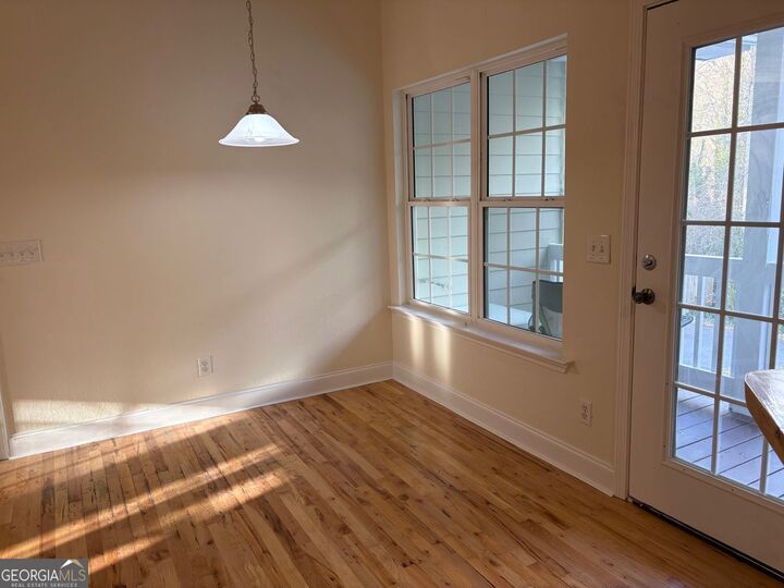 Property Photo:  74 Lockerbie Court 201  GA 30525 