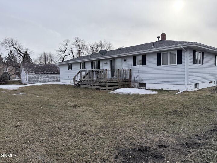 Property Photo:  200 1st Street  ND 58576 