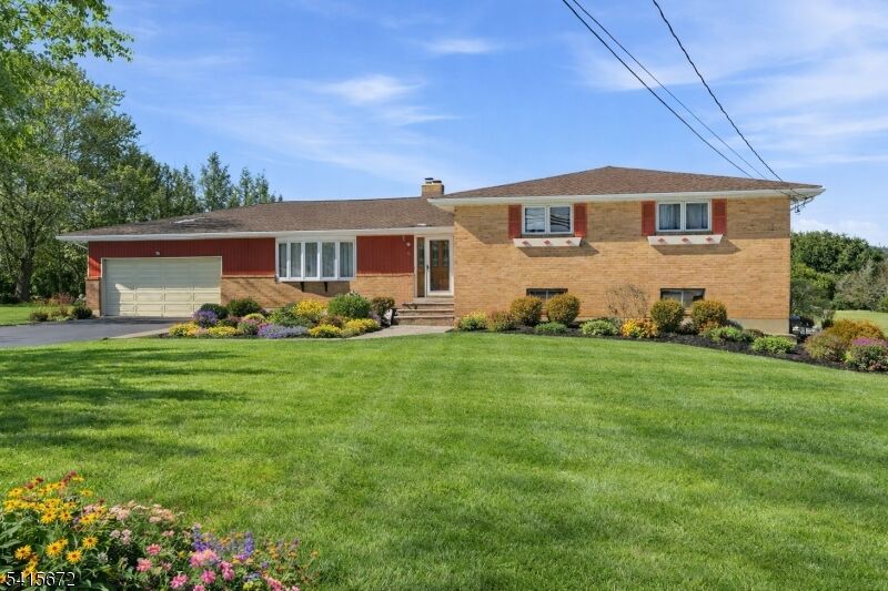 Property Photo:  116 S Hillside Ave  NJ 07876 