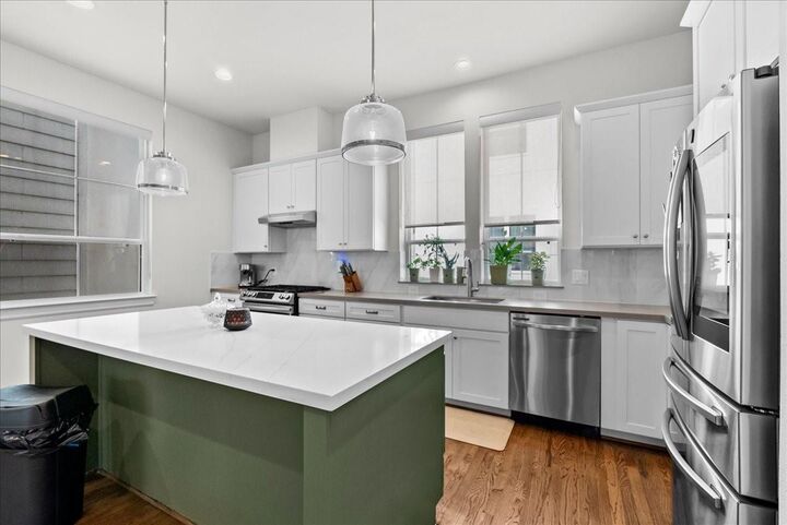 Property Photo: 2808 Grand Fountains Drive D TX 77054