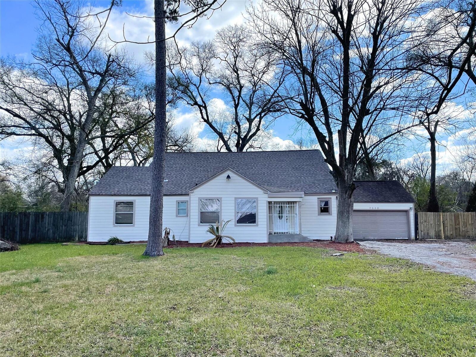 Property Photo: 7230 Sims Drive TX 77061