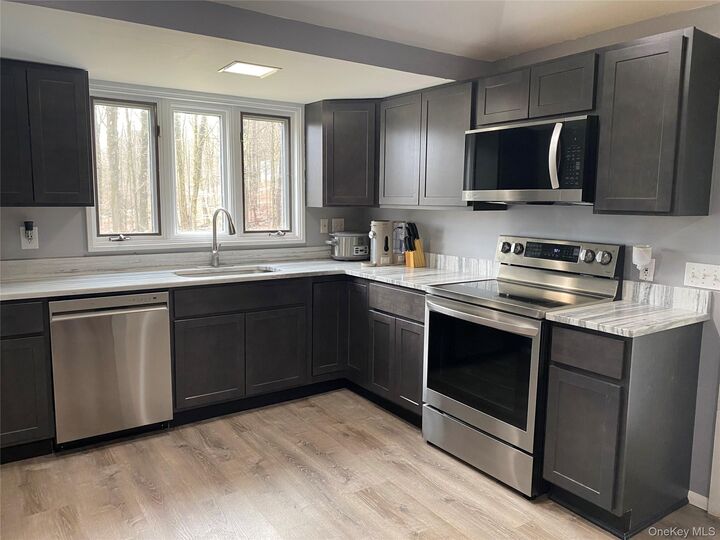 Property Photo:  376 Roosa Gap Road  NY 12721 