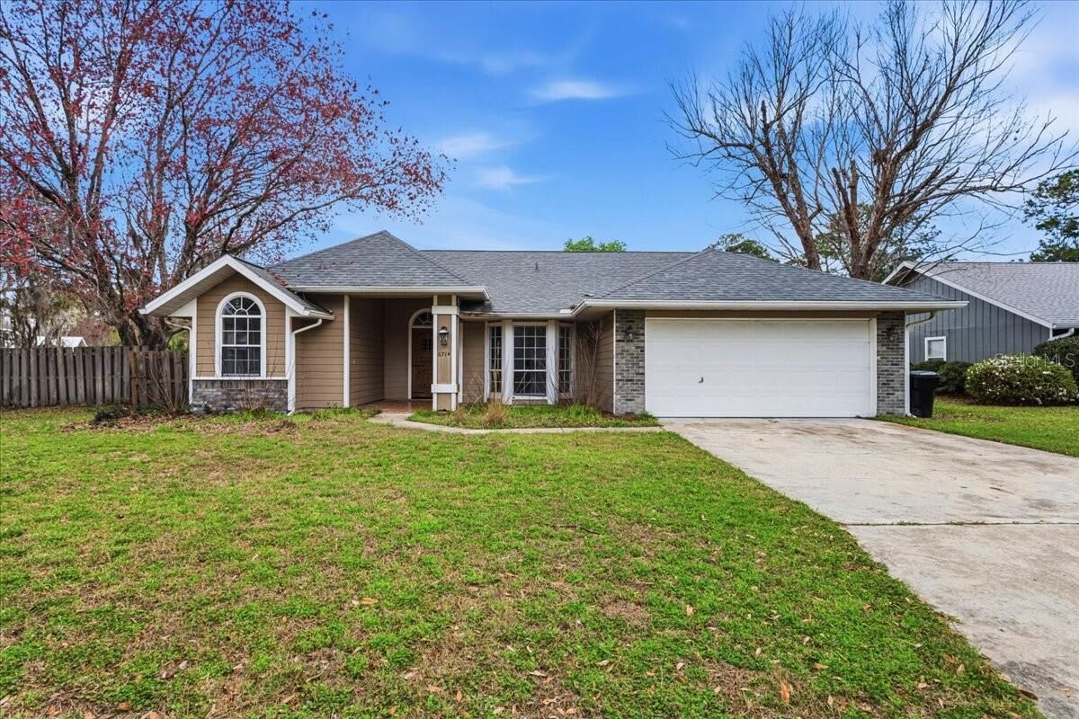 Property Photo:  6714 NW 34th Drive  FL 32653 