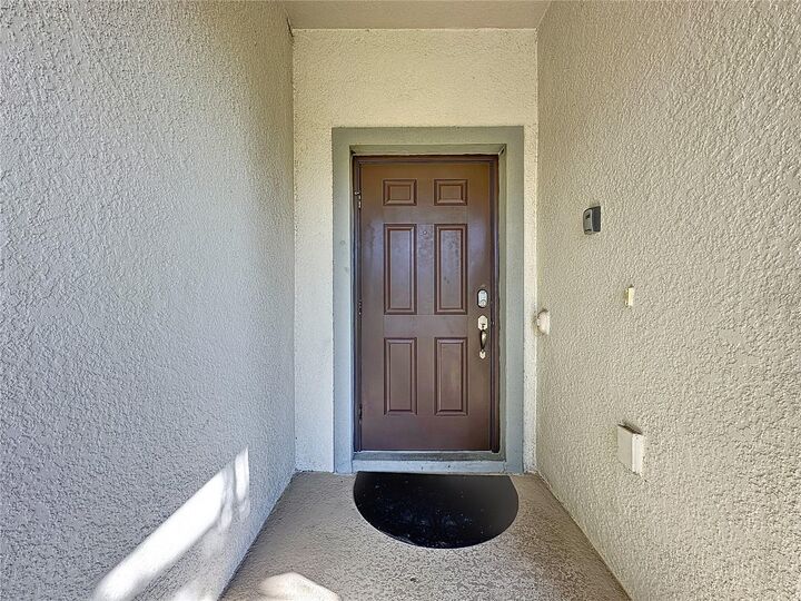 Property Photo:  9043 Dogleg Drive  FL 33896 