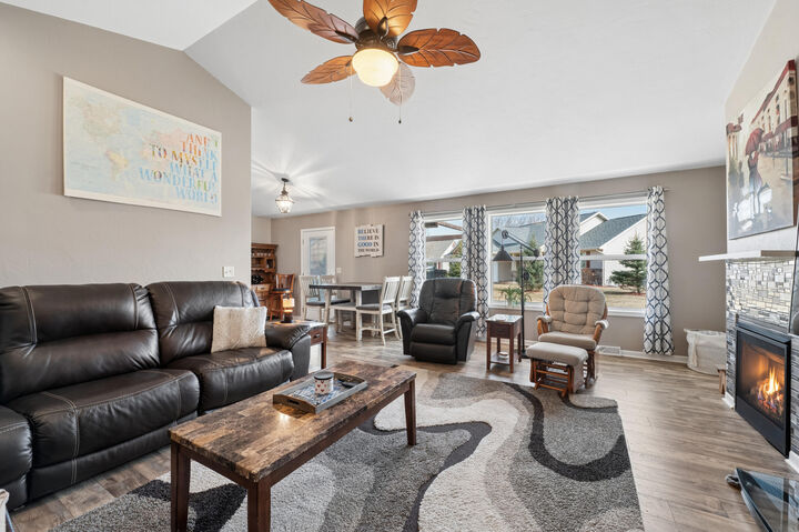 Property Photo:  1860 Haas Rd  WI 54130 