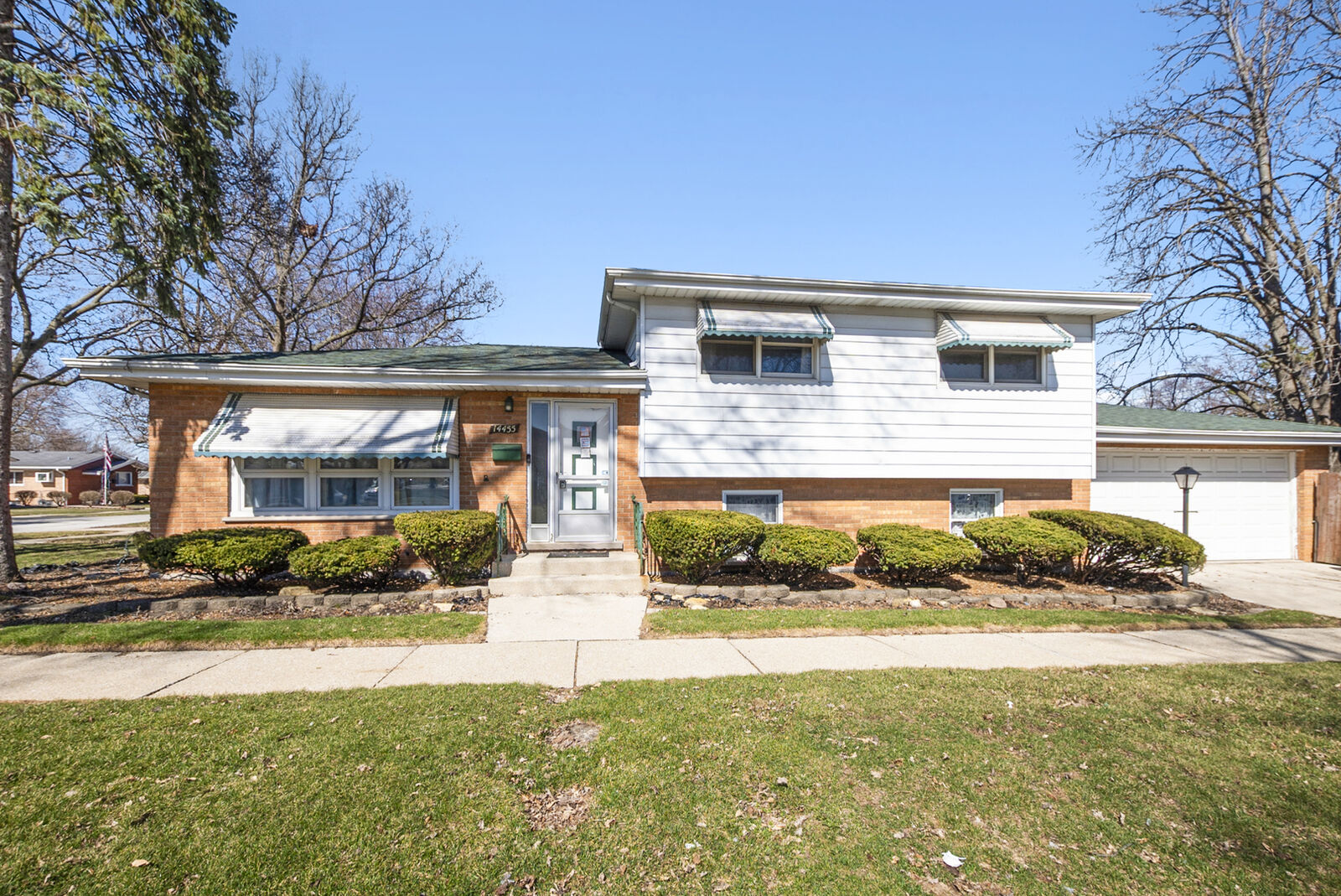 Property Photo:  14455 Kedvale Avenue  IL 60445 
