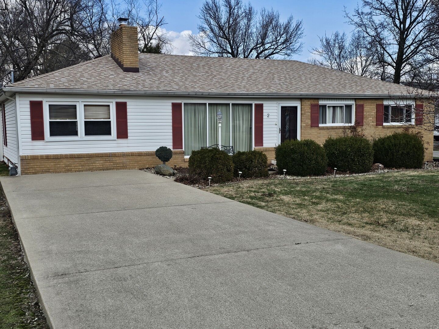 Property Photo:  2 Linnview Drive  IL 62864 