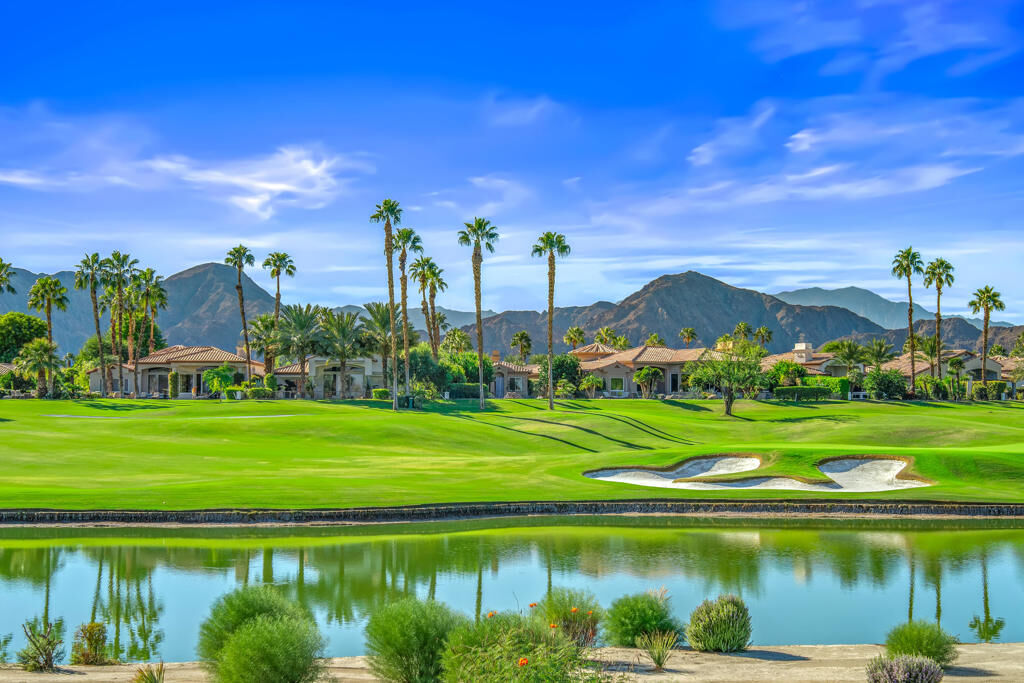 Property Photo:  79967 Rancho La Quinta Drive  CA 92253 