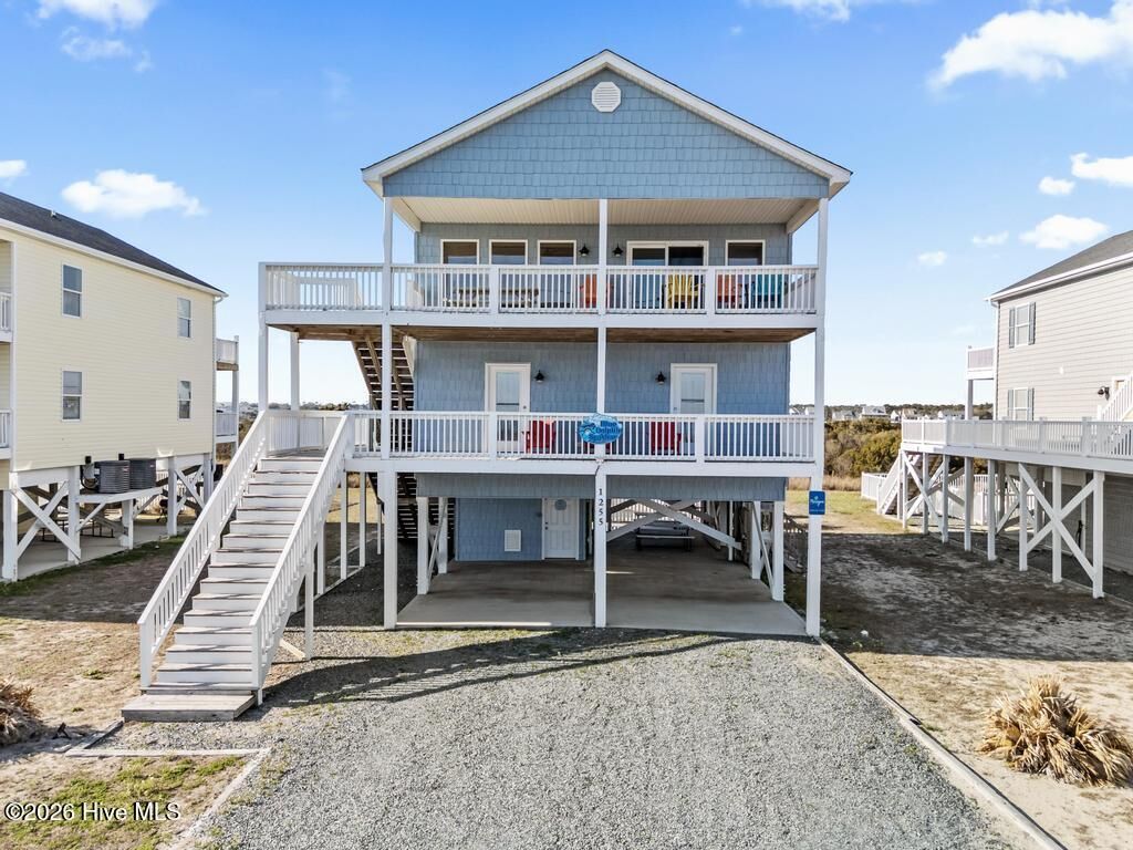 Property Photo:  1255 New River Inlet Road  NC 28460 