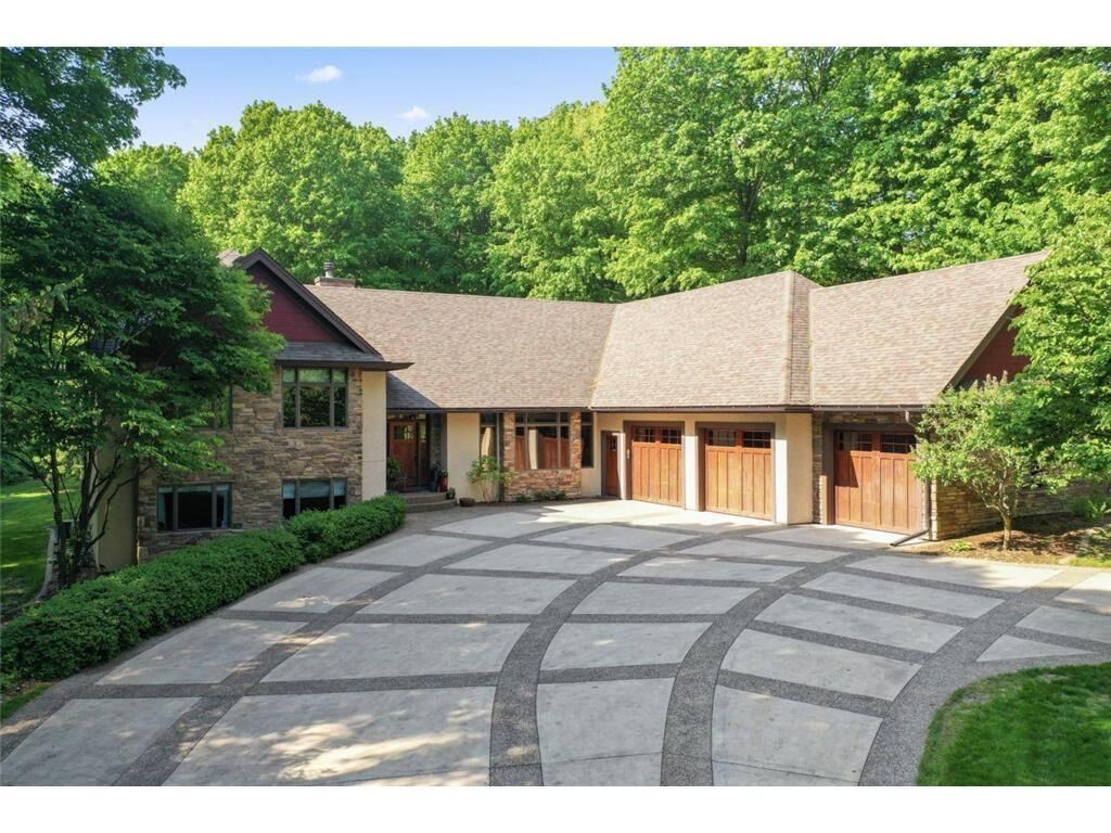 Property Photo:  1211 Lonsdale Boulevard E  MN 55057 