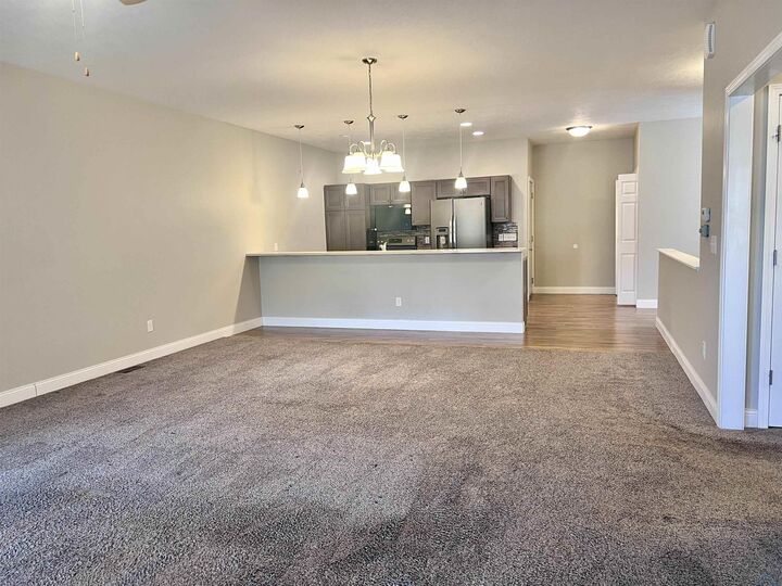 Property Photo: 1719 S St Aubin St IA 51106