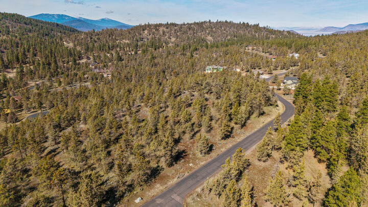 Property Photo:  1140 Vine Maple Drive  OR 97601 