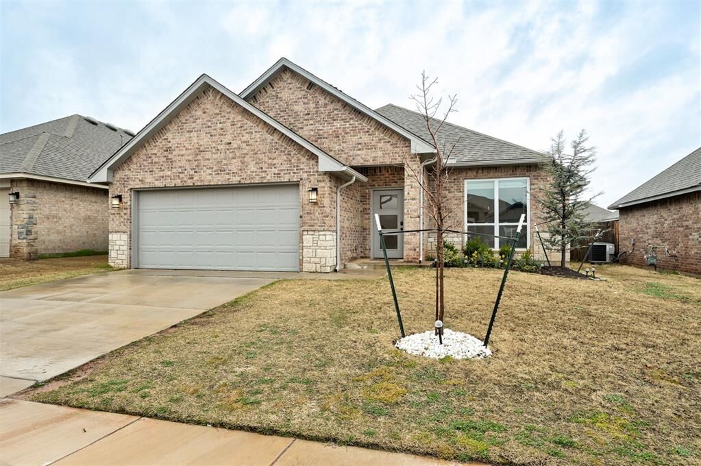 Property Photo:  13937 Bedoya Road  OK 73078 