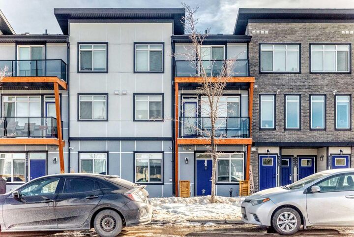 4697 Seton Drive SE — photo 1