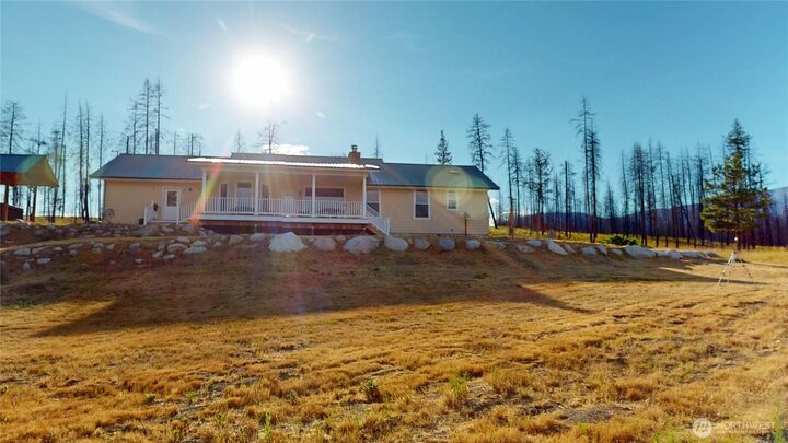Property Photo:  18  Risingson Drive  WA 98855 