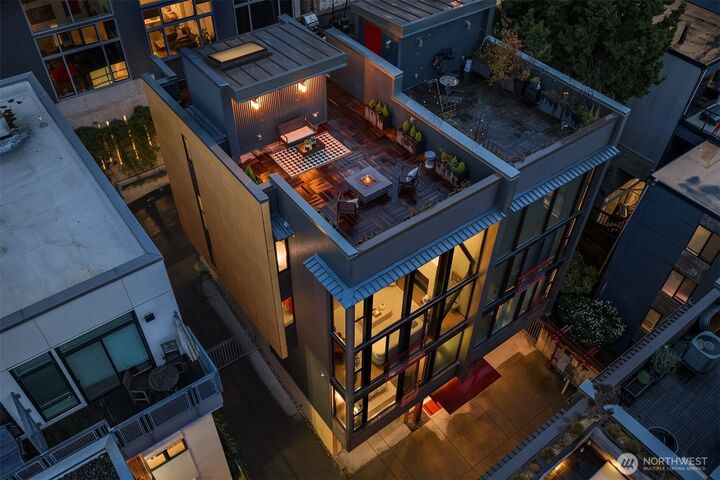 Property Photo:  1709  Dexter Avenue N A  WA 98109 