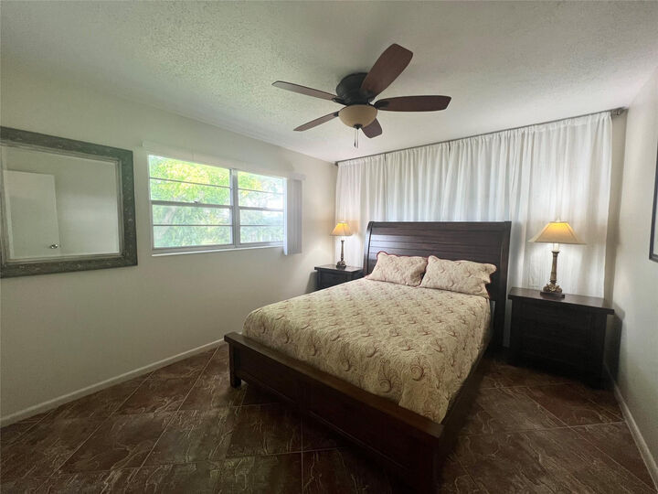 Property Photo:  304 Oakridge Q 304  FL 33442 