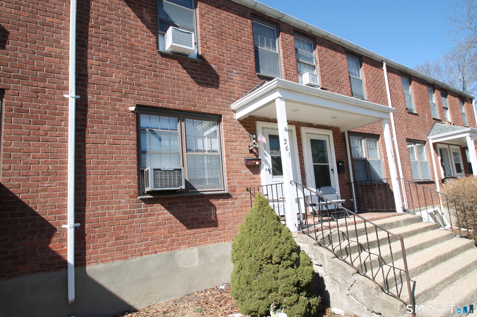 Property Photo:  261 Pennsylvania Avenue 261  CT 06610 