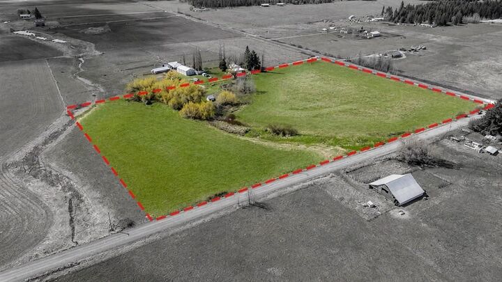 Property Photo:  413xx N Short Rd  WA 99006 