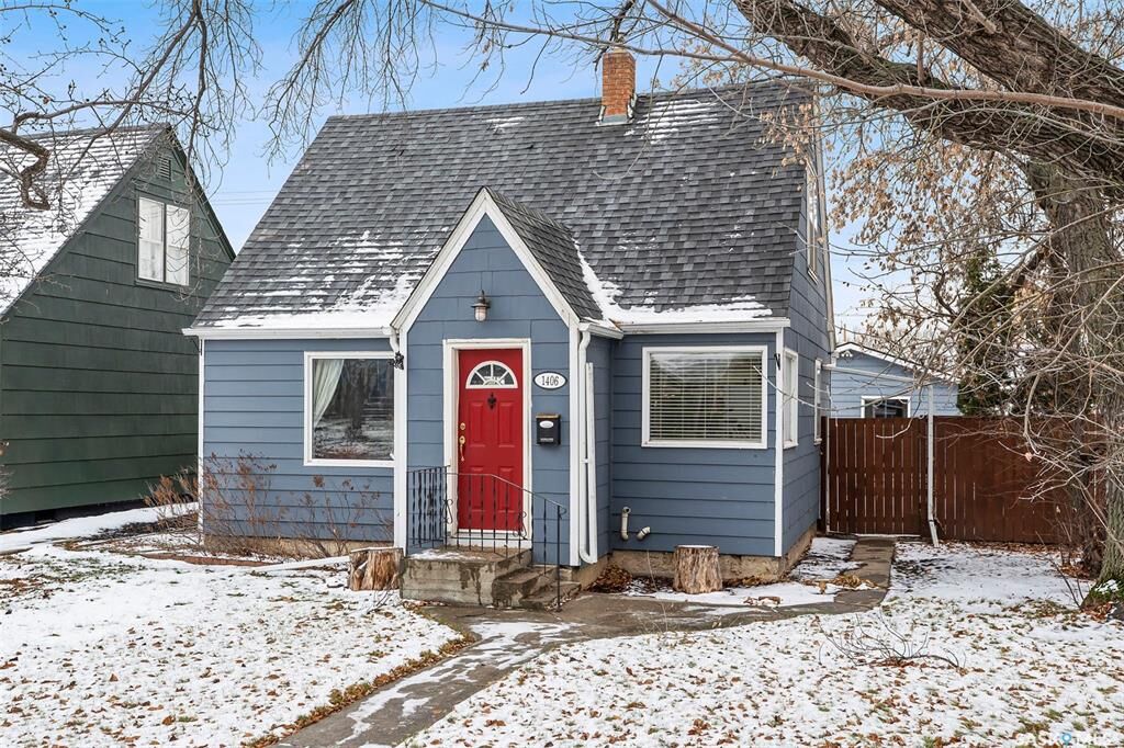 Photo de la propriété:  1406 10th Avenue N  SK S7K 3A6 