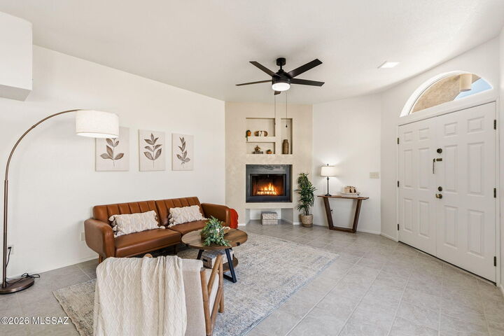 Property Photo: 3242 N Glen Creek Drive AZ 85712