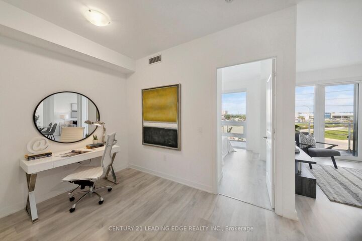 Photo de la propriété:  4655 Metcalfe Avenue 302  ON L5M 0Z7 