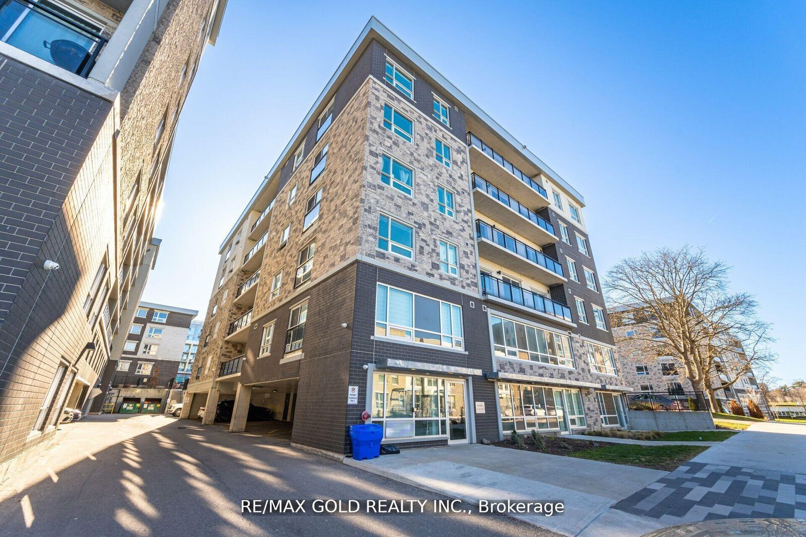 Property Photo: 275 Larch Street H101 ON N2L 3R2