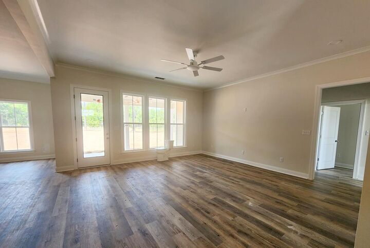 Property Photo:  329 Willow Oak Loop  GA 31763 